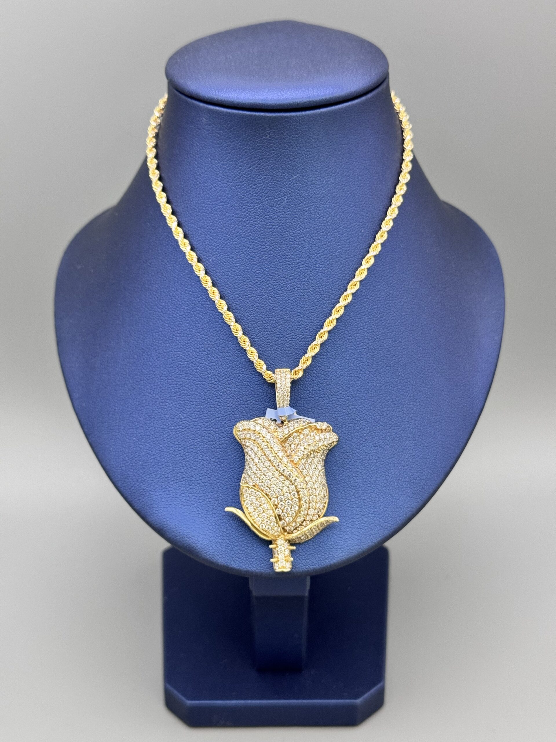 img_5134-3 14KT Gold Custom 4.44CT Diamond Rose Pendant ComboSet Comes With DiaCut 10KT Rope Necklace Solid Back Pendant With Rose Designs 2" Tall By 1.25" Wide Approx Gold Weight 21.6 Gram Necklace 20" 3MM Approx Gold Weight 12.09 Gram VS Clarity